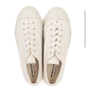 Moonstar Gym Classic Canvas Sneaker, Off-White, Made in Japan, New In Box